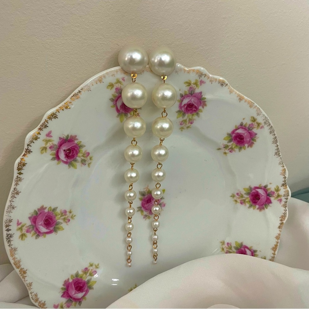 Fancy Pearl Earrings